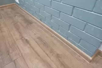 Отделка балкона гипсокартоном с покраской