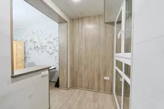 Отделка балкона и кухни ламинатом под ключ