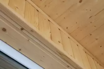 Отделка лоджии вагонкой