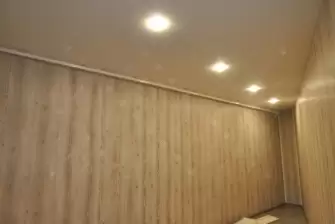 Отделка балкона под ключ с теплым остеклением ПВХ Рехау